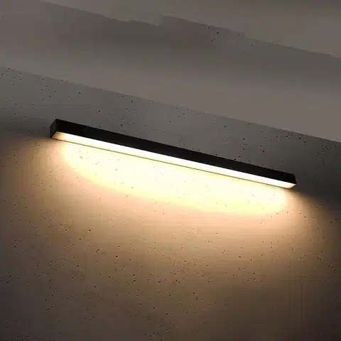 Pinne 118 fekete 3000K fali lámpa
