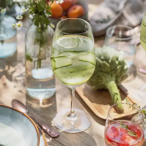 Vörösboros poharak 650 ml 4 db-os szett - Benu Glas Lunasol META Glass - 322041