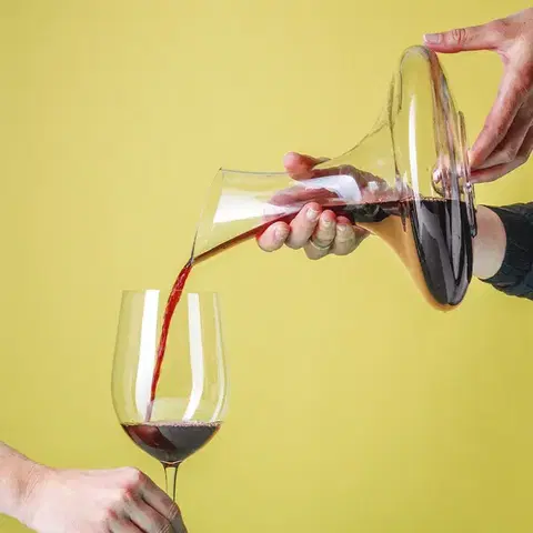 Vörösboros pohár 650 ml — FLOW Glas Premium - 321702