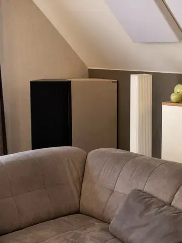 Fa Membrános Sarokelem – Mély Hangelnyelő 30-200Hz Között - 108x64x23cm. Csomagolás nélkül személyes átvétel.