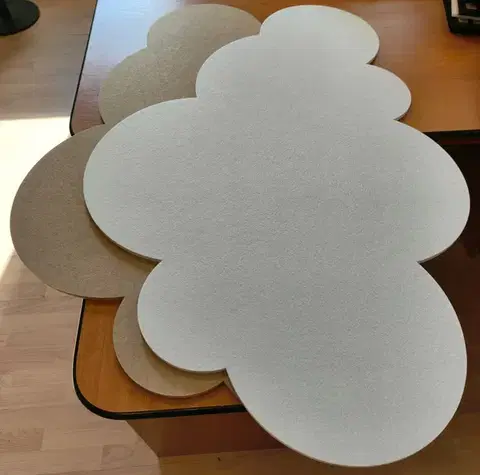Bilnora extra sűrű, felhő alakú hangszigetelő mennyezeti panel 82×125×1.2cm - 1 fehér