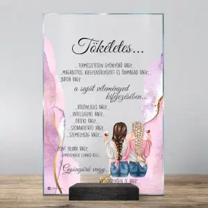Nőnapi ajándék saját szöveggel és háttérrel